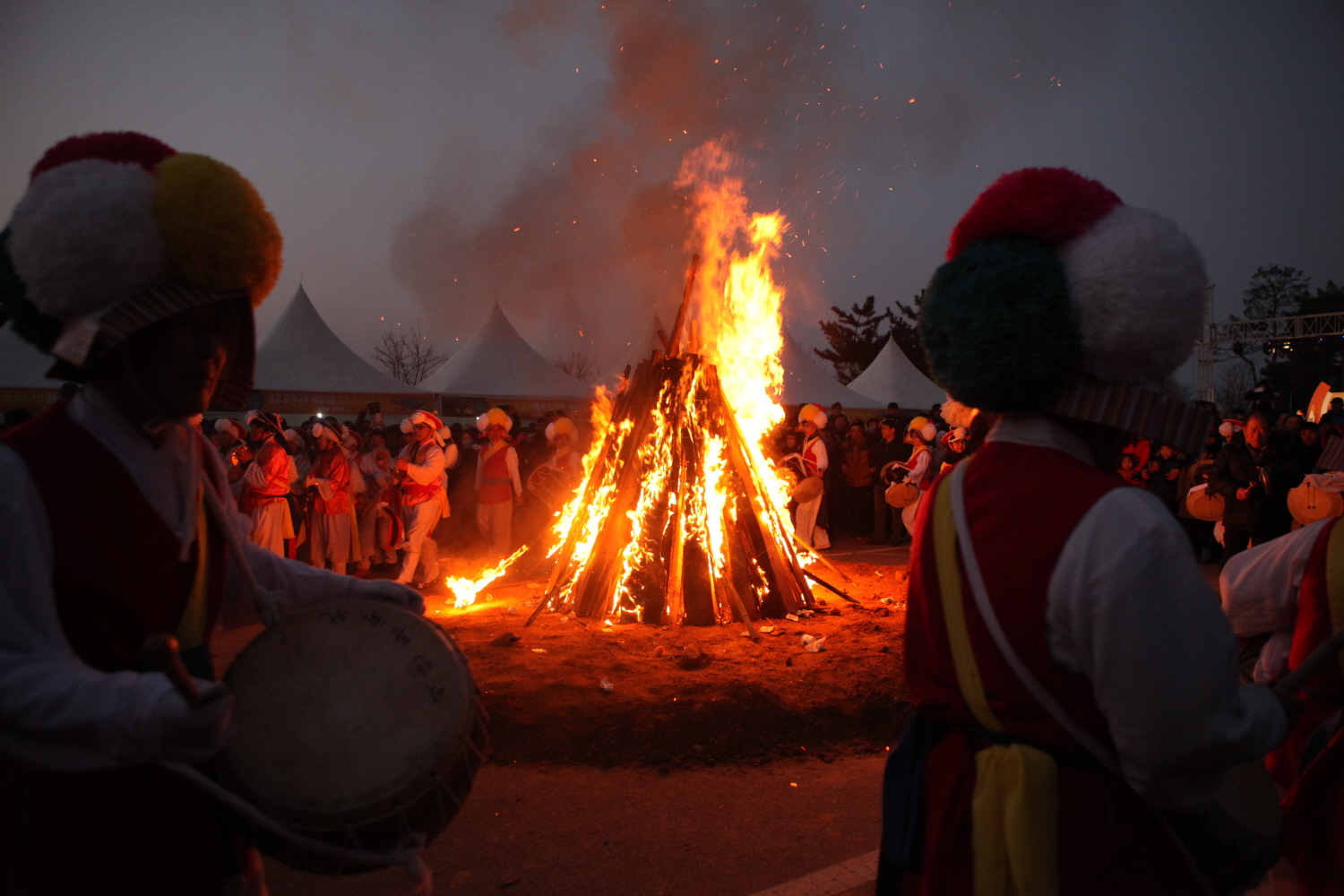 12월 31일 금강(웅포)곰개나루 해넘이 축제