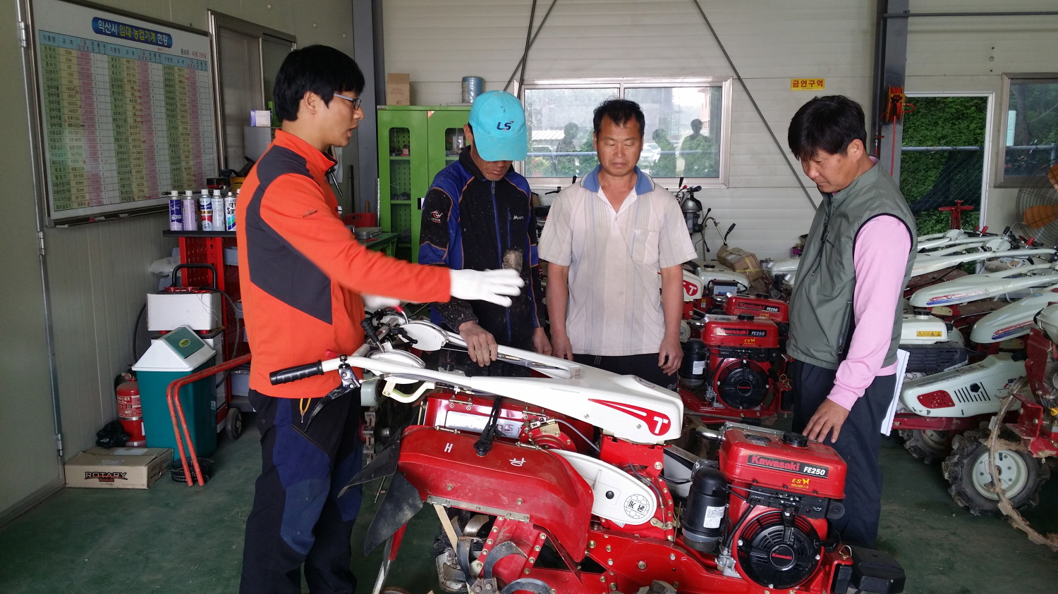 1월 12일 익산 작년 농기계 임대 3천여농가 이용 썸네일