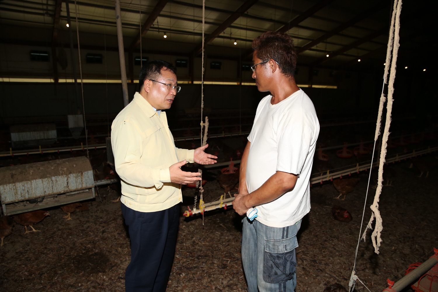 7월27일 폭염피해 축산농가, 독거노인 어르신 챙겨 썸네일