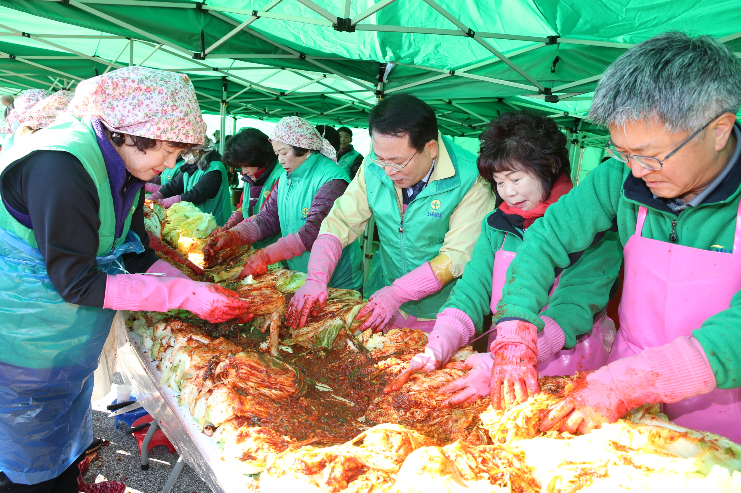 11월24일 익산시새마을회, 김장으로 전하는 이웃사랑 썸네일