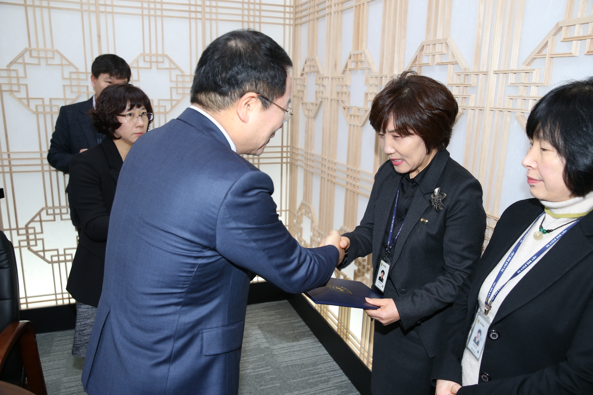 1월9일 익산시 한명란 계장 정부우수공무원 대통령 표창 수상 썸네일