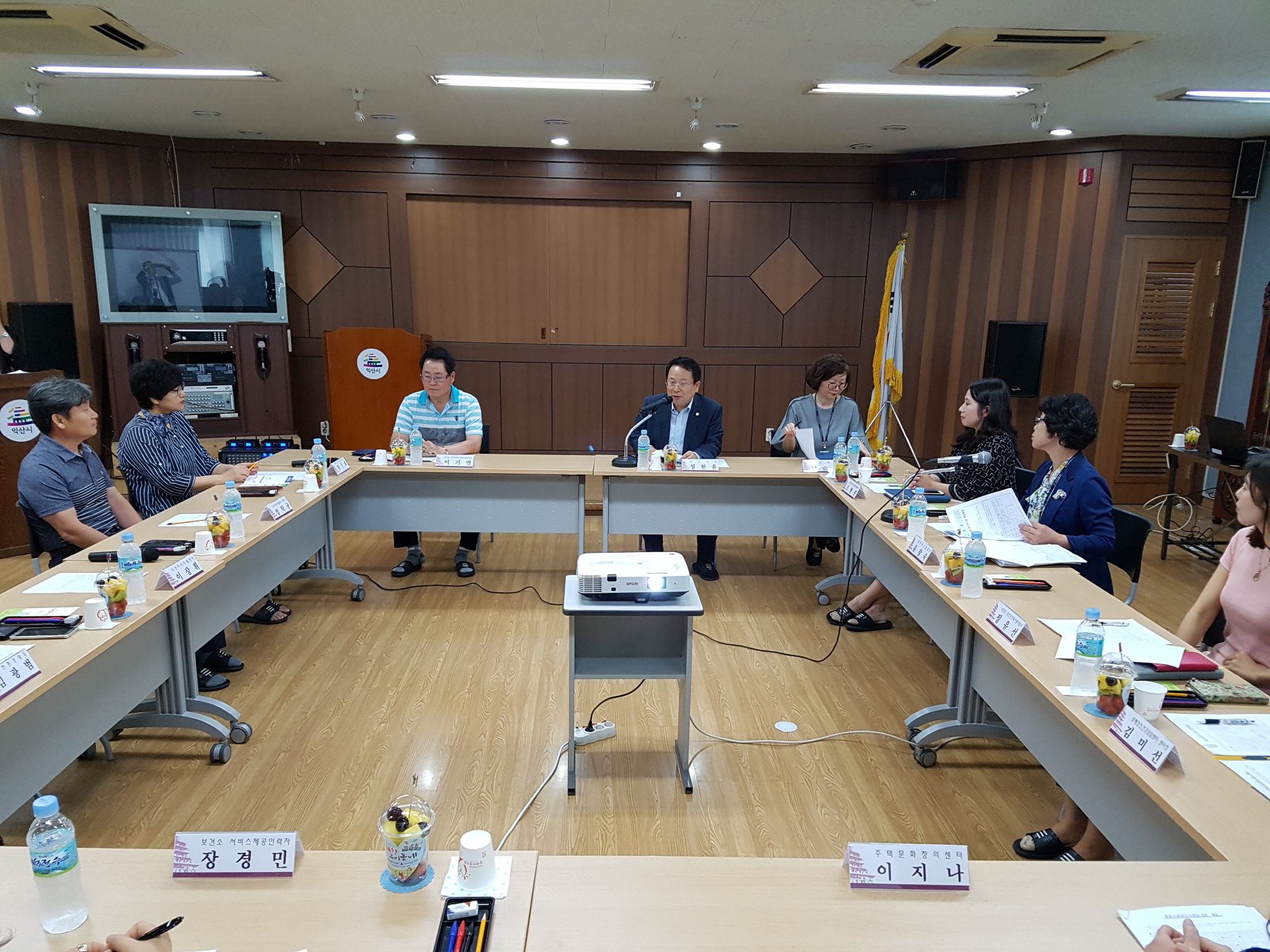 6월28일 정헌율 익산시장 읍면동 복지허브화 추진 1주년 복지현장 찾아 썸네일