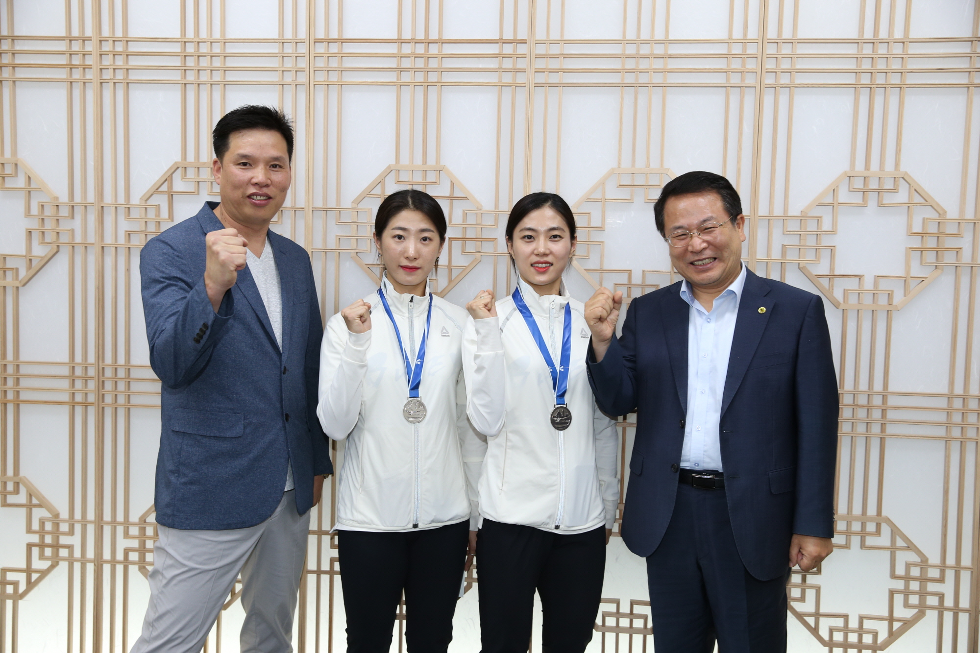 8월 7일  펜싱의 별 익산 펜싱팀, 메달전수 썸네일