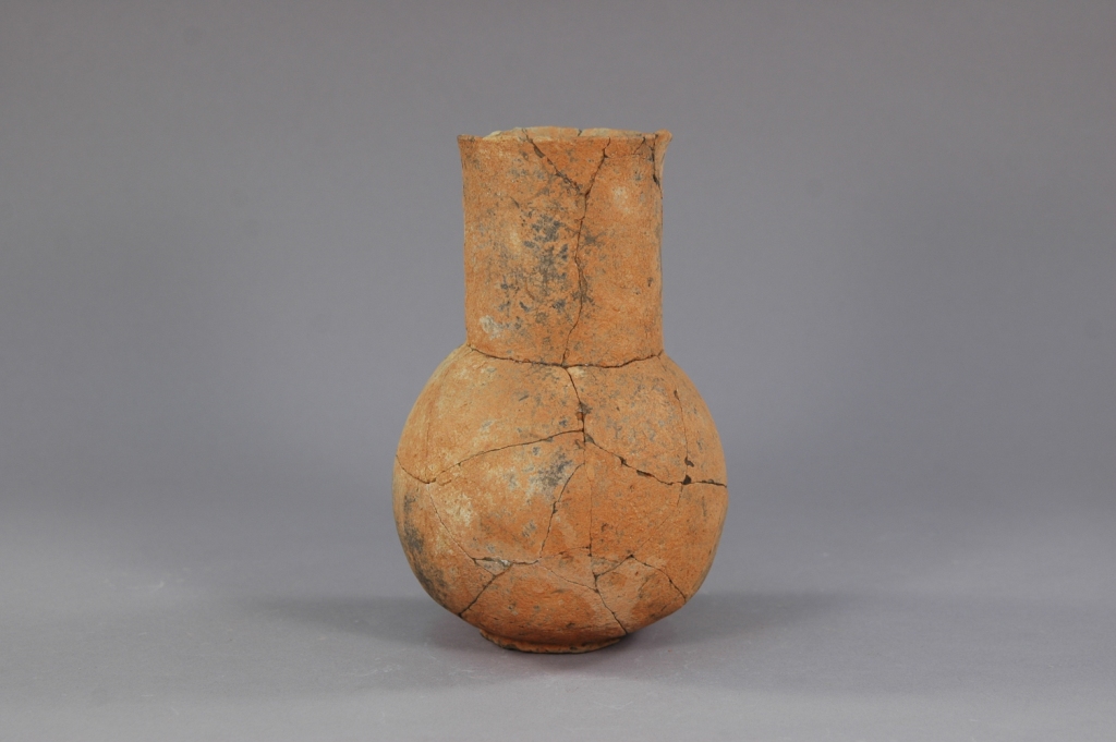 긴목항아리 썸네일