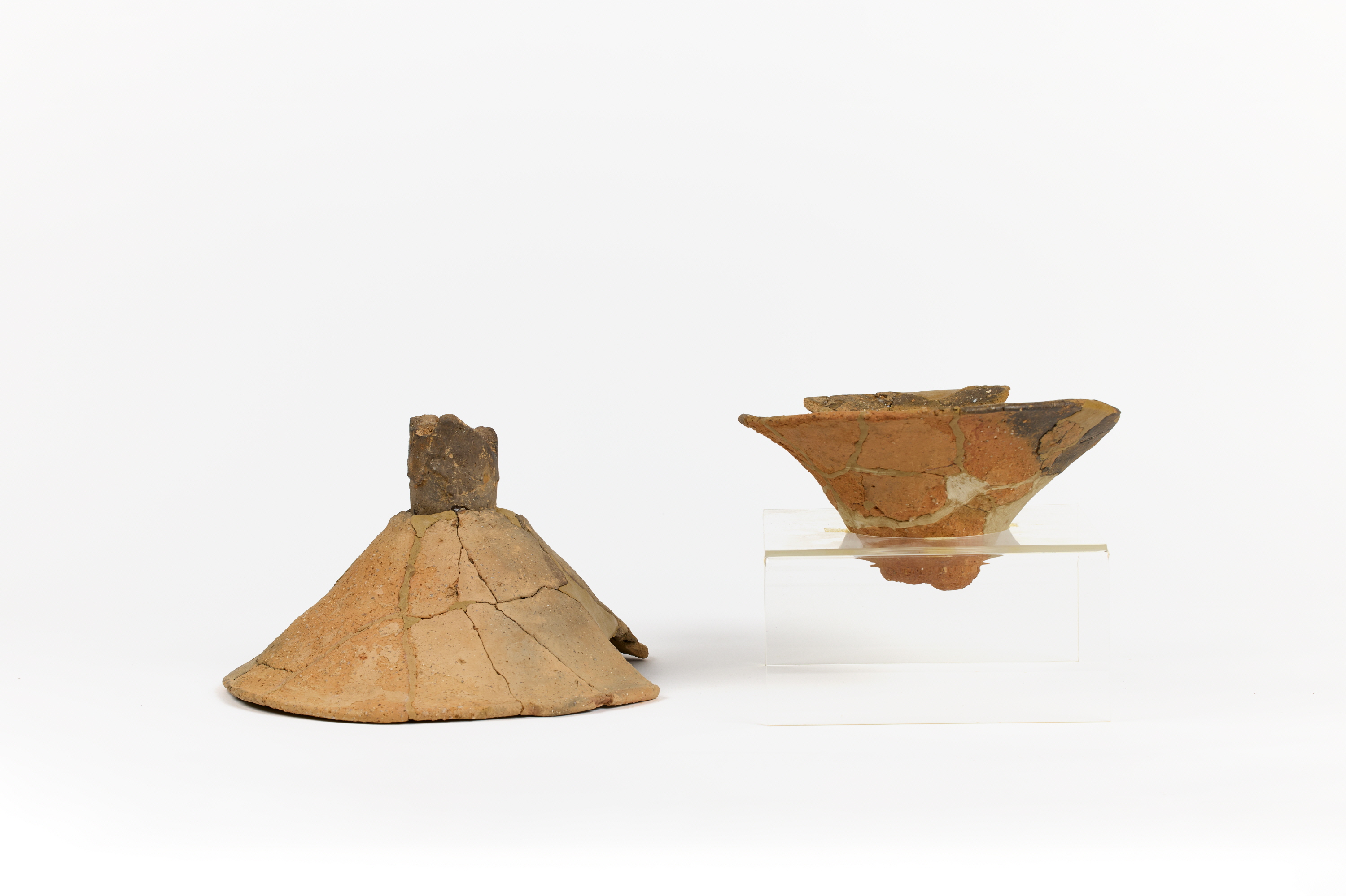 마동 초기철기 7호 움무덤 출토 굽다리접시 썸네일