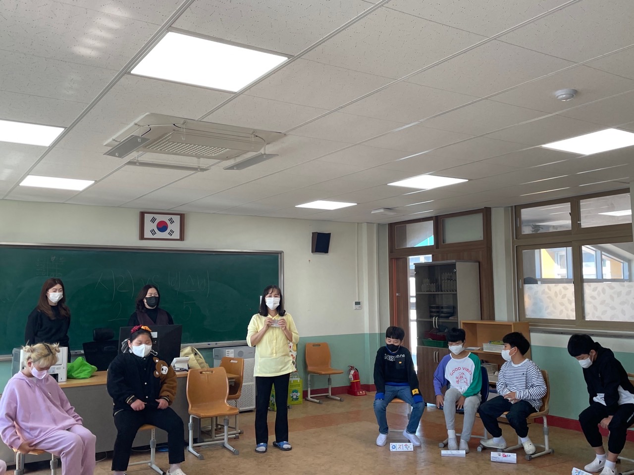 [10월 14일] 청소년안전망 아웃리치 - 익산초등학교 썸네일