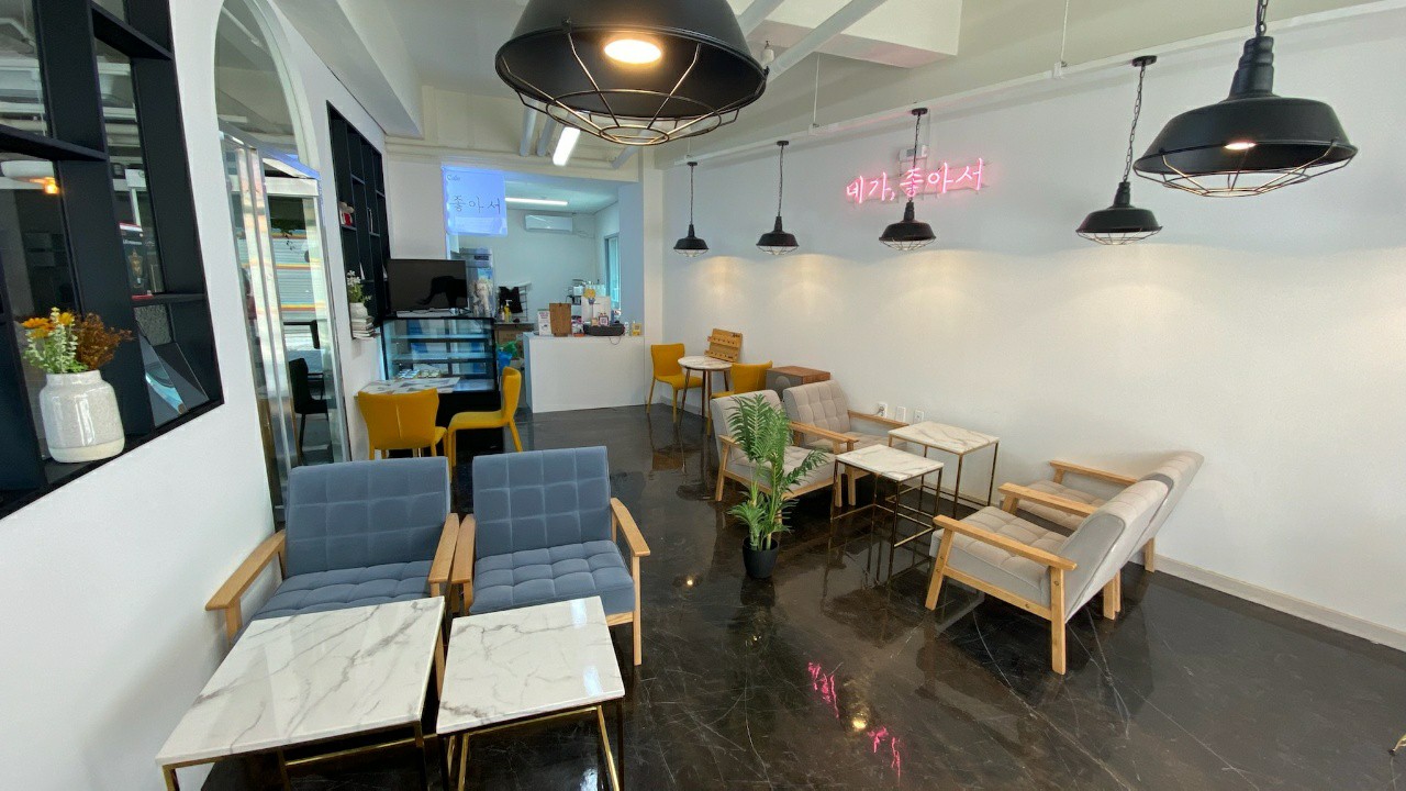 1층  좋아서 카페가 4월 오픈합니다. 썸네일