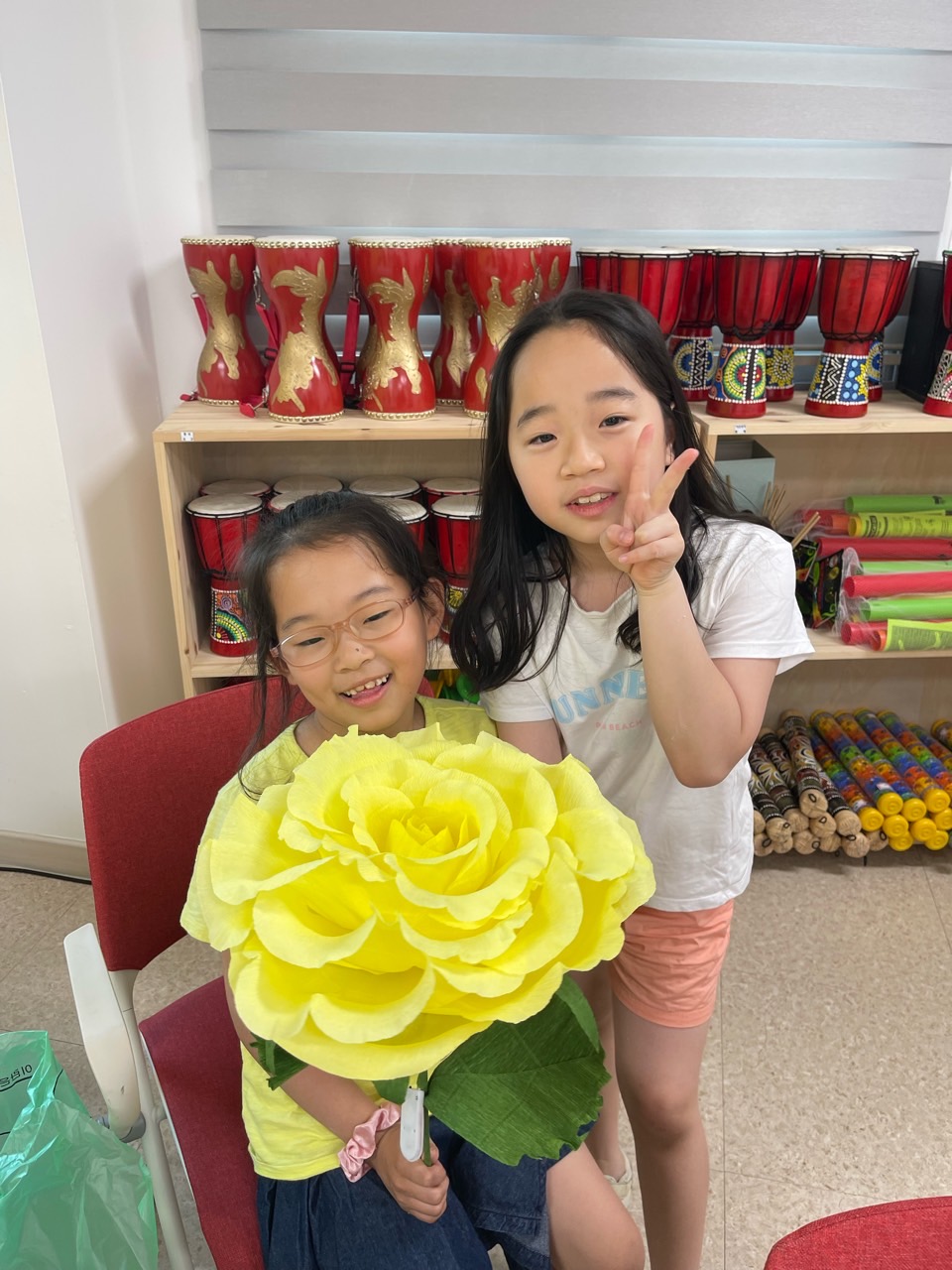 아이들 얼굴도 꽃이 피었습니다!