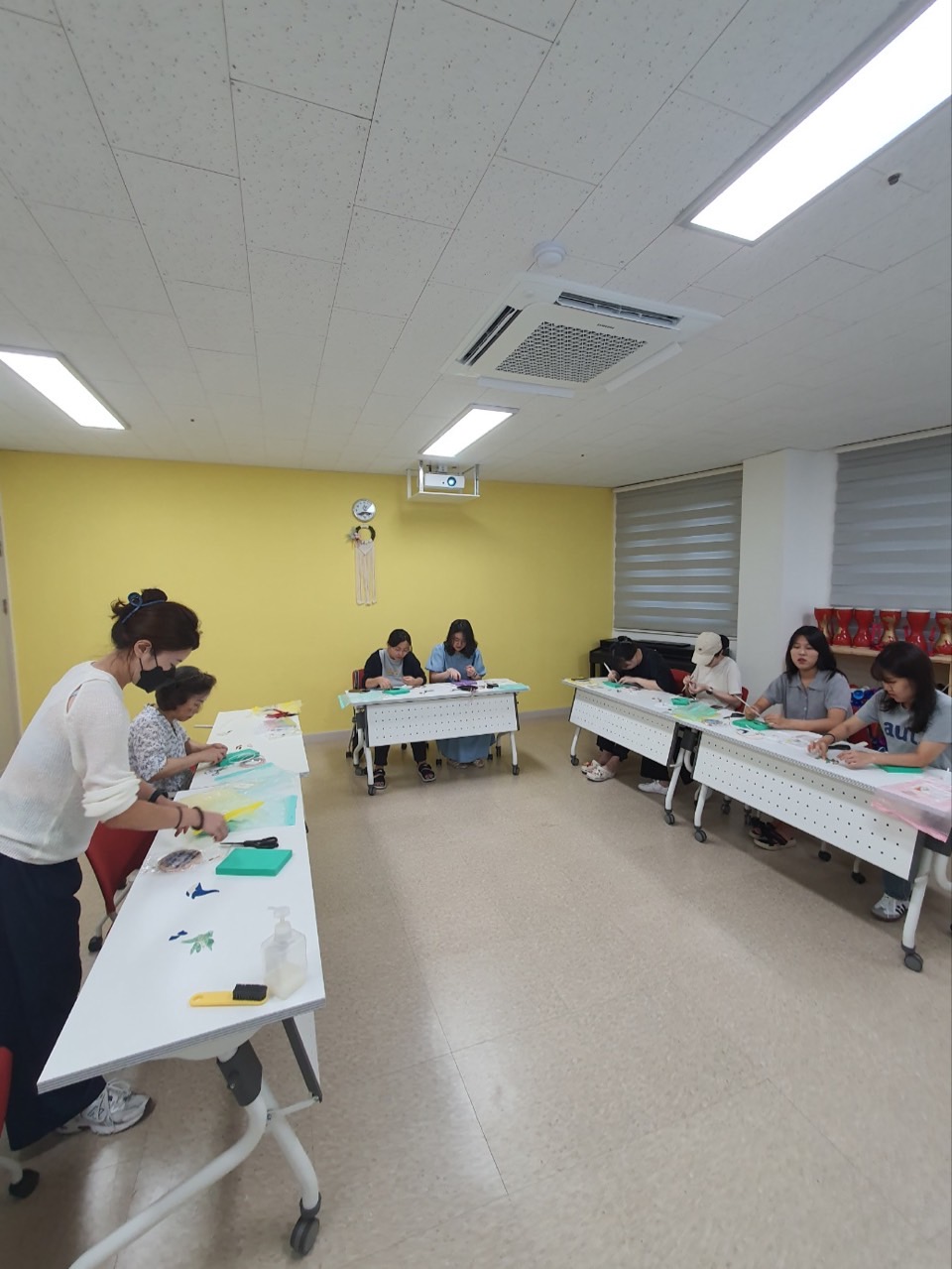 스태인드 클라스 차량용 썬캐쳐 만들기