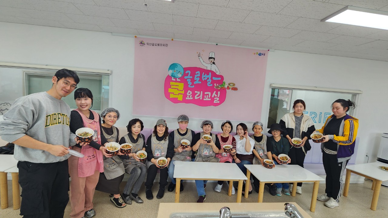 베트남-새우볶음쌀국수