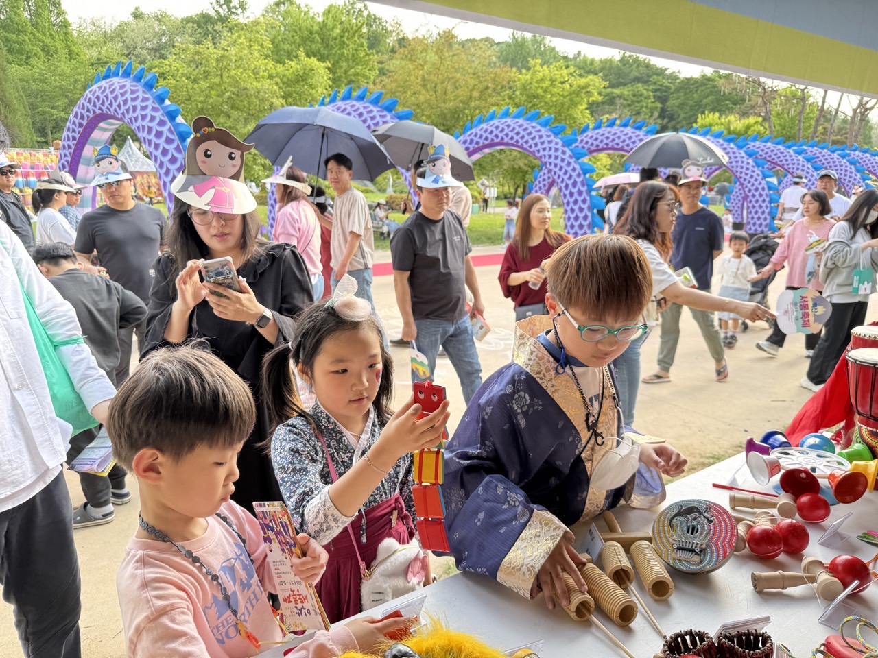 2024년익산글로벌문화관식구밴드-20240504서동축제홍보-59457270716.jpg