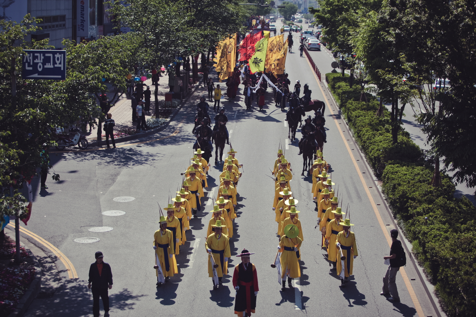 무왕천도퍼레이드1.jpg