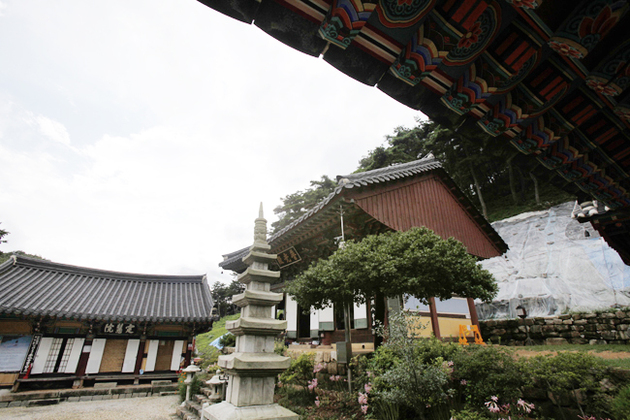 익산 숭림사보광전 썸네일