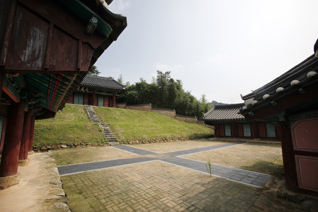 여산향교대성전6.jpg