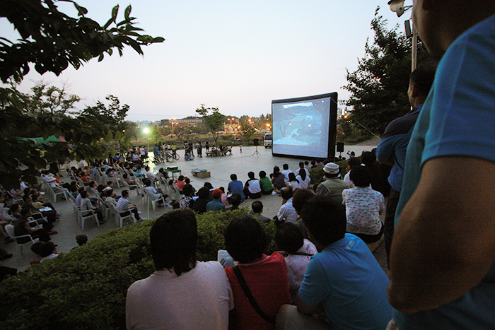 090704워낭소리야외상영회_중앙체육공원2.JPG