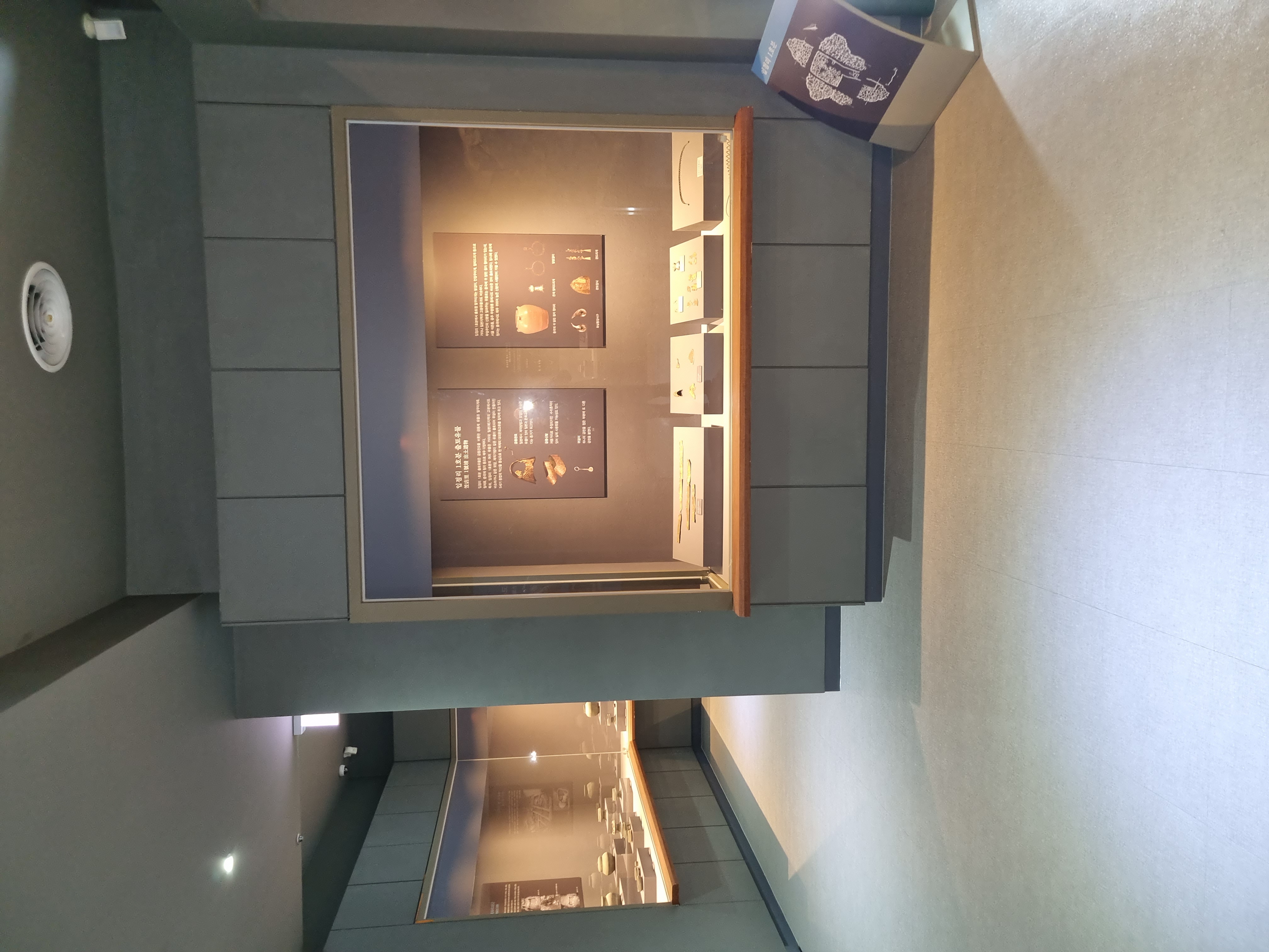 입점리고분전시관실내18.jpg