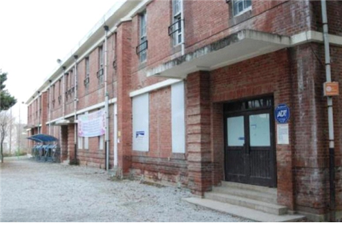 익산 이리초등학교 구본관