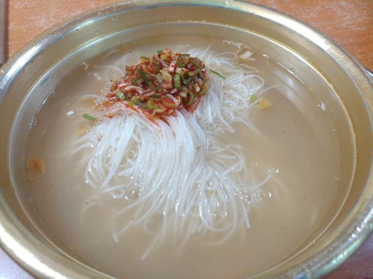 전통국수 썸네일