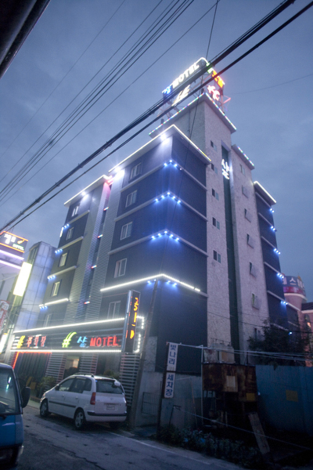 샵모텔_전경-3.jpg
