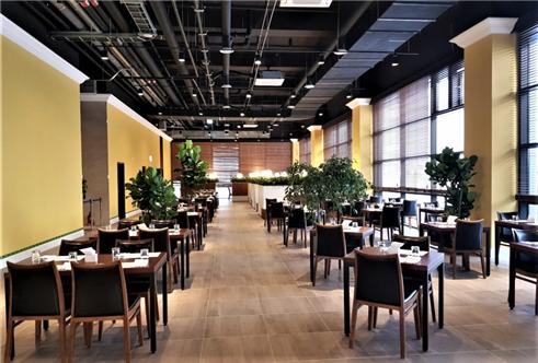 - 레스토랑, 4층