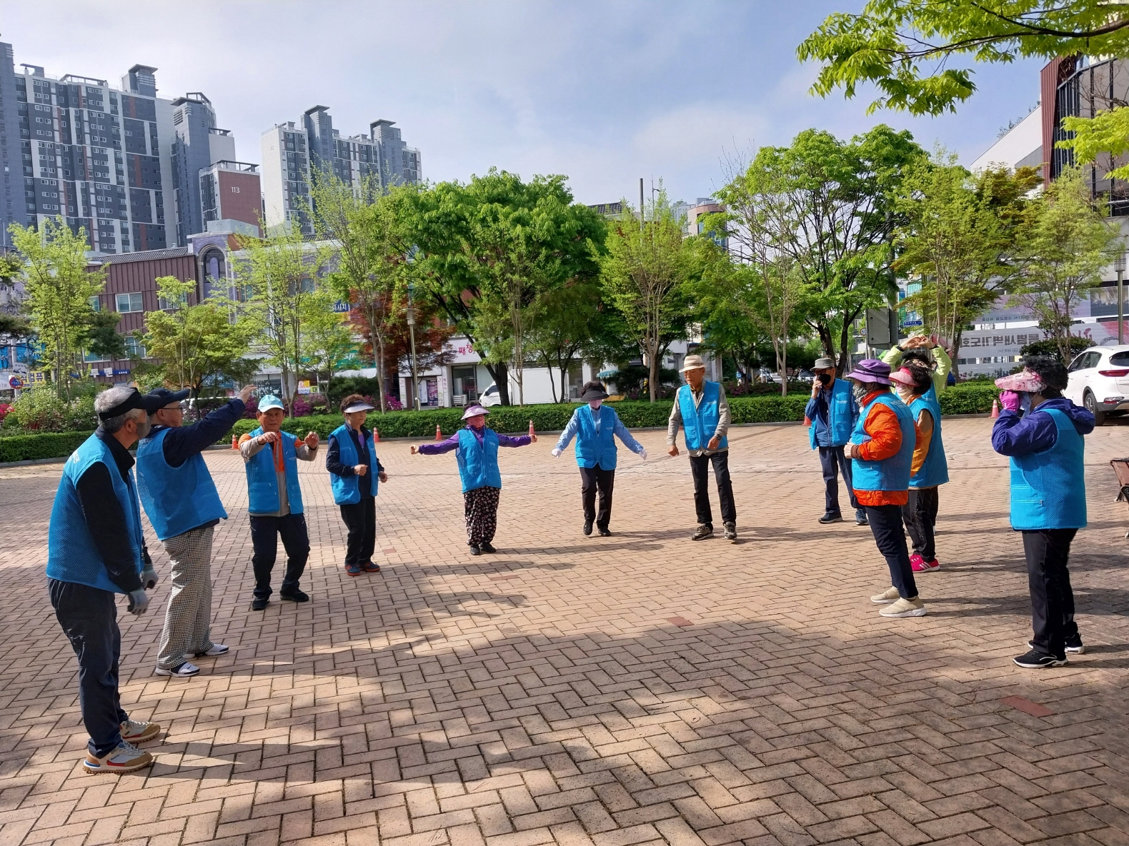 2_익산시_노인일자리 본격 추진_활기찬 노후 지원 (1).jpg