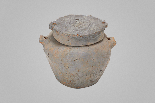 뚜껑 있는 두귀단지