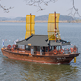 웅포 금강유람선