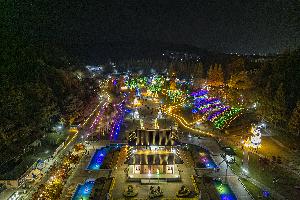 익산서동축제, 금마저수지 LED돛배 등 야경 큰 호응