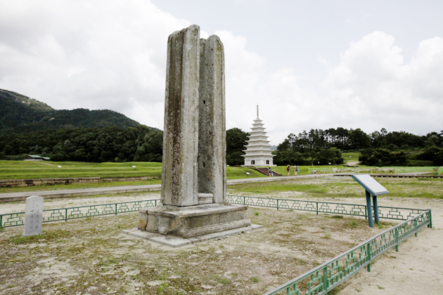 익산미륵사지 당간지주