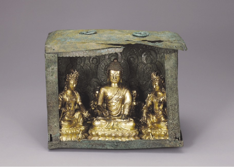 11익산심곡사칠층석탑출토금동불감금동아미타여래칠존좌상